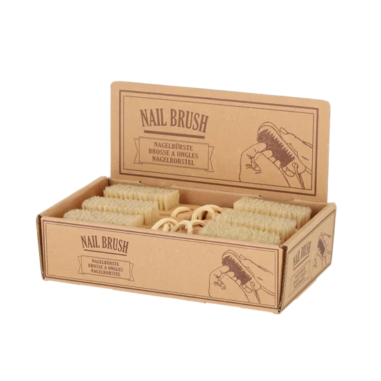 Щітка для нігтів після робіт у саду