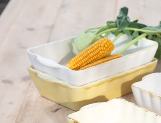 Форма для запікання (медова),27 см