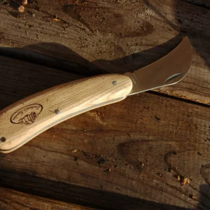 Складний садовий ніж