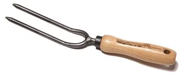 Ручні садові вили для догляду за трояндами